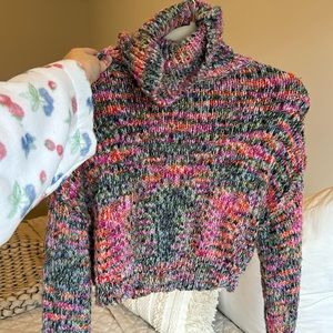 WILD FABLE MULTI COLORED CROPPED TURTLENECK !